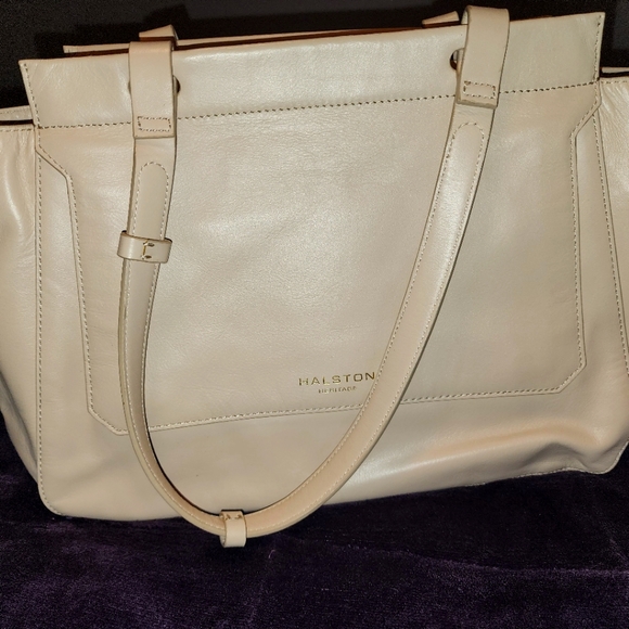 Halston Heritage Tote - Picture 4 of 17